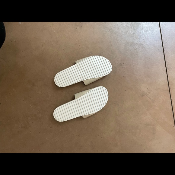 NEW Anthropologie Kimbra slides in cream size 40 - Picture 6 of 6